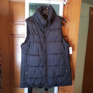 Old Navy puffer vest